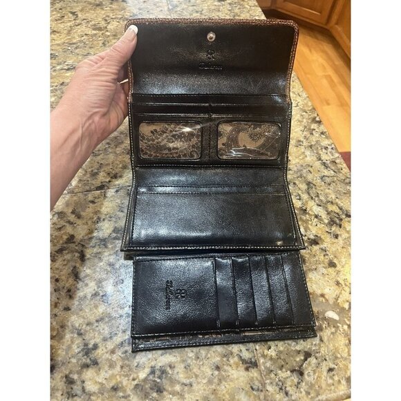 BELLA ROSE BLACK  brown TRIFOLD  WALLET checkbook - Picture 4 of 13